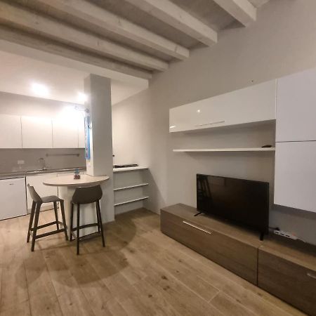 Profumo Di Lago Desenzano-By Goccia Di Lago Desenzano del Garda Eksteriør billede