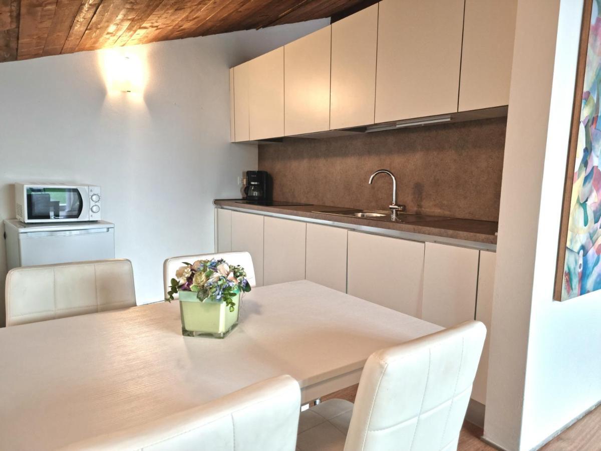 Profumo Di Lago Desenzano-By Goccia Di Lago Desenzano del Garda Eksteriør billede